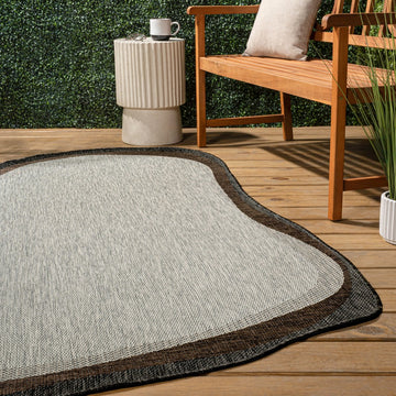 Wyatt Modern Rustic Abstract Indoor/Outdoor Area Rug